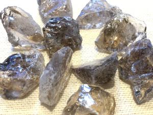 Smokey Quartz - 15g to 25g 'Rough Massive Form'  (ref Selected)