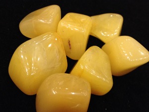 Aventurine - Yellow - 1 to 2 cm Tumbled Stone (Selected)