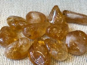 Citrine - Madeira Colour Quartz - 5g to 10g Tumbled Stone (Selected)