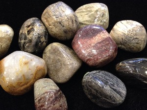 Jasper - Satin Leaf - Tumbled Stone